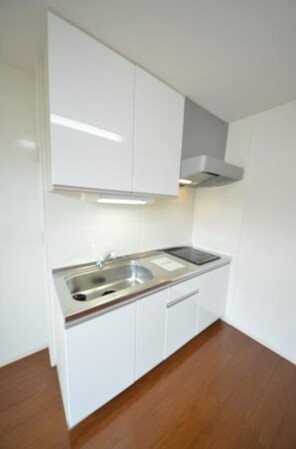 ウィスタリア・ガーデンABの物件内観写真